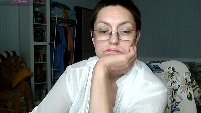Soffya Soy online show from 07.04.26