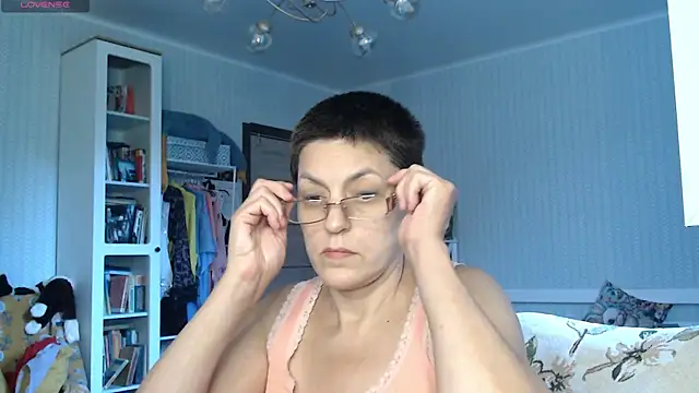 Soffya Soy online show from 07.20.26