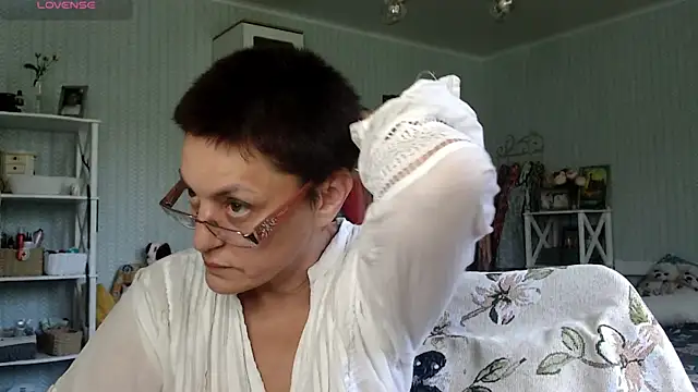 Soffya Soy online show from 07.22.26