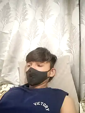 Snapshot of vas02vir chatting on 02.08.25 vas02vir online show from 02.08.25