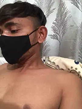 Snapshot of vas02vir chatting on 03.14.25 vas02vir online show from 03.14.25