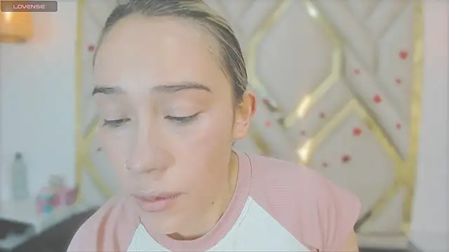 Lannajansen online show from 03.21.25