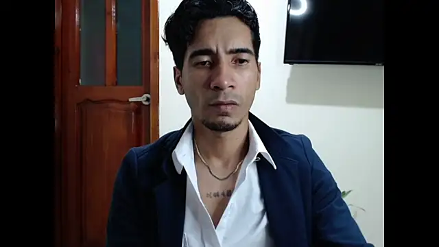 King Liam online show from 01.25.25