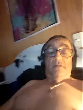 Snapshot of 67mauro chatting on 02.19.26 67mauro online show from 02.19.26