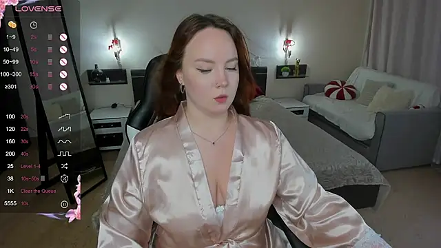 maya suun online show from 08.03.26