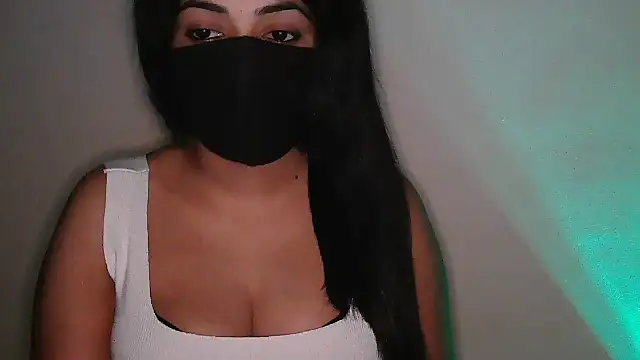 Snapshot of Reddy_Trisha chatting on 02.06.26 Reddy Trisha online show from 02.06.26