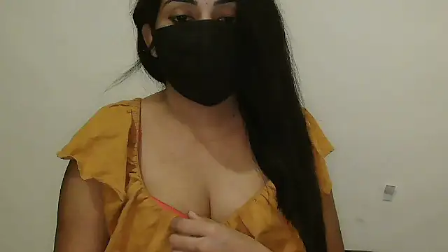 Snapshot of Reddy_Trisha chatting on 02.20.26 Reddy Trisha online show from 02.20.26