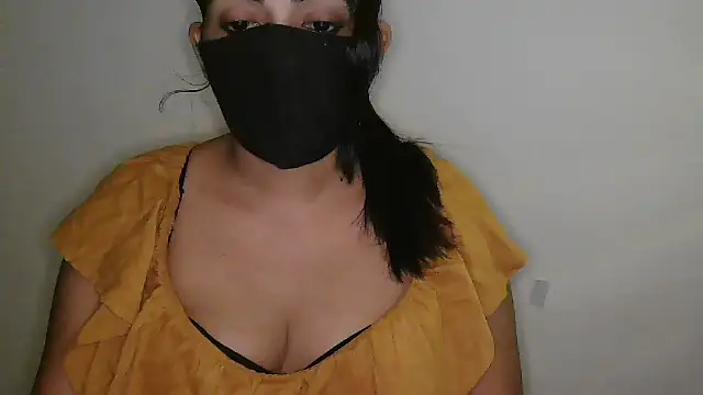 Snapshot of Reddy_Trisha chatting on 02.24.26 Reddy Trisha online show from 02.24.26