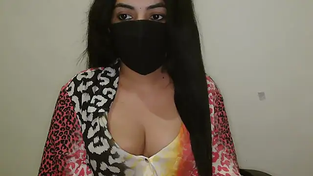 Snapshot of Reddy_Trisha chatting on 03.10.26 Reddy Trisha online show from 03.10.26