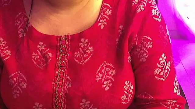 Snapshot of Gagankaur chatting on 05.08.26 Gagankaur online show from 05.08.26