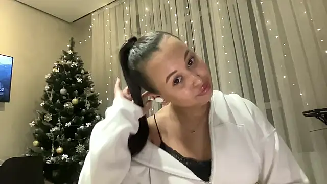 Snapshot of Candy_777 chatting on 02.07.25 Candy 777 online show from 02.07.25