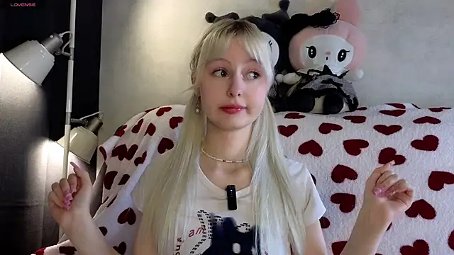 MaydaBunton online show from 09.22.25