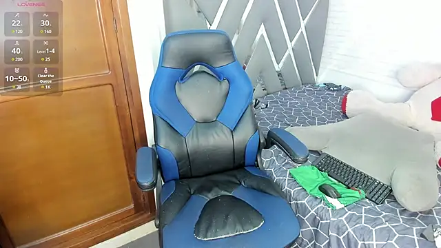 Amberr1 online show from 02.09.25