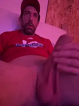 Snapshot of Pilote19 chatting on 03.14.25 Pilote19 online show from 03.14.25