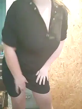 Snapshot of TetiNika273 chatting on 03.04.25 TetiNika273 online show from 03.04.25