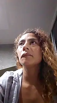 Zoedaniels online show from 03.11.25