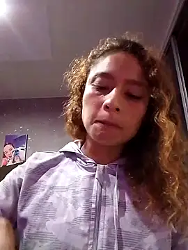 Zoedaniels online show from 03.12.25