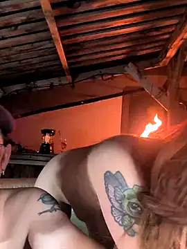 Snapshot of YourNotMySupervisor chatting on 11.09.25 YourNotMySupervisor online show from 11.09.25