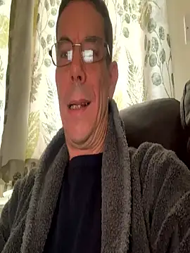 Kenhornu online show from 10.27.25