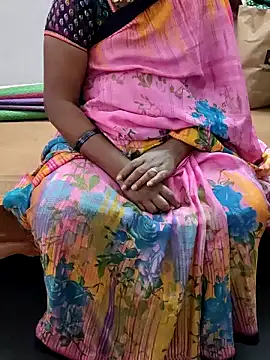 Snapshot of laxmitelugu78 chatting on 01.28.25 laxmitelugu78 online show from 01.28.25