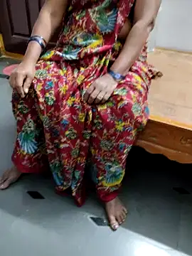 Snapshot of laxmitelugu78 chatting on 02.02.25 laxmitelugu78 online show from 02.02.25