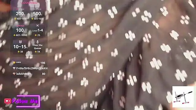 Snapshot of PRIYANKAUAE chatting on 10.06.25 PRIYANKAUAE online show from 10.06.25