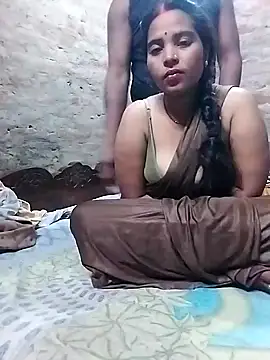 Snapshot of Simrandeshipp chatting on 01.26.25 Simrandeshipp online show from 01.26.25