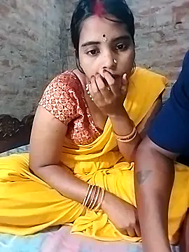 Snapshot of Simrandeshipp chatting on 03.06.25 Simrandeshipp online show from 03.06.25