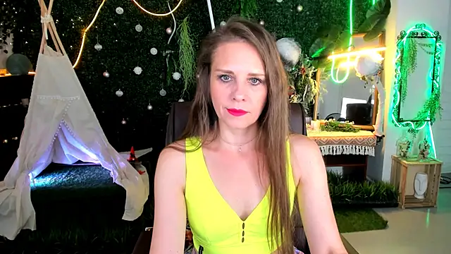 EmiliaBedy online show from 06.07.26