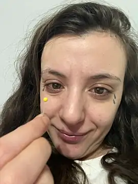 Snapshot of bunnythetailor chatting on 02.22.26 bunnythetailor online show from 02.22.26