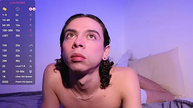 Snapshot of boytoy_d chatting on 02.12.25 boytoy d online show from 02.12.25