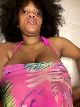 Boneca25 online show from 11.02.25