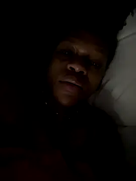 Boneca25 online show from 11.28.25