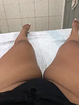 indiazinha69  online show from 05.20.26