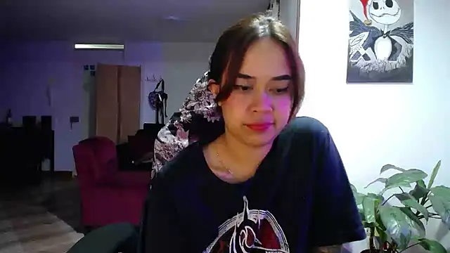 Snapshot of anyablack2 chatting on 10.22.25 anyablack2 online show from 10.22.25