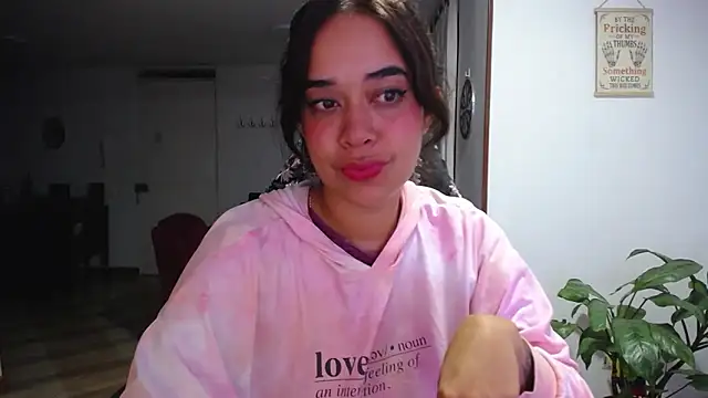 Snapshot of anyablack2 chatting on 10.25.25 anyablack2 online show from 10.25.25