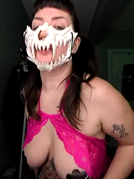 Snapshot of goblingirl888 chatting on 11.12.25 goblingirl888 online show from 11.12.25