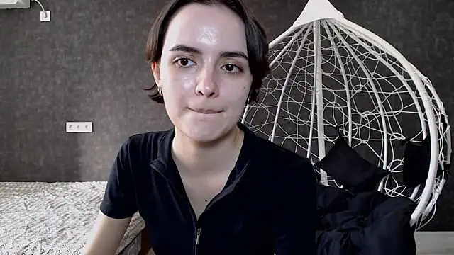 AmelieBanshee online show from 10.14.25