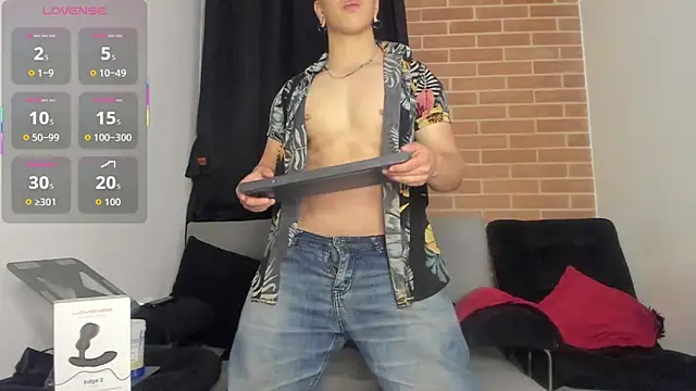 DavidX X21 Strip online show from 09.18.25