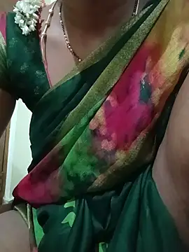 Snapshot of TeluguammayiMahi chatting on 07.23.26 TeluguammayiMahi online show from 07.23.26