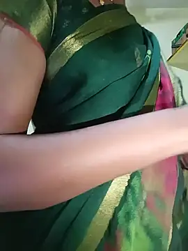 Snapshot of TeluguammayiMahi chatting on 08.05.26 TeluguammayiMahi online show from 08.05.26