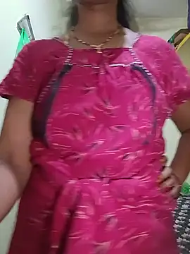 Snapshot of TeluguammayiMahi chatting on 08.07.26 TeluguammayiMahi online show from 08.07.26