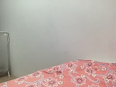 Snapshot of fuckbuddy552 chatting on 02.26.25 fuckbuddy552 online show from 02.26.25