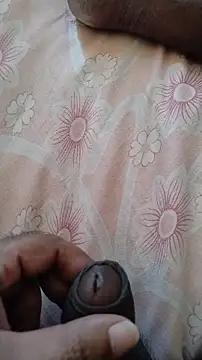 Snapshot of fuckbuddy552 chatting on 02.15.26 fuckbuddy552 online show from 02.15.26