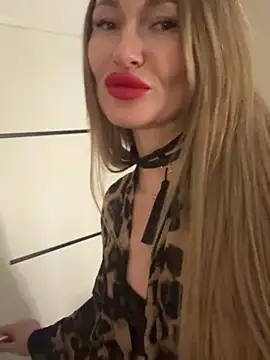 Sweet Pussy2024 online show from 02.23.25