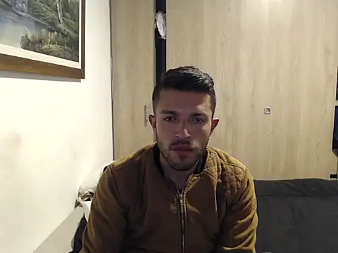 Snapshot of nickzeus98 chatting on 07.05.26 nickzeus98 online show from 07.05.26