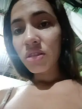 Snapshot of -Nicol chatting on 12.16.25 -Nicol online show from 12.16.25