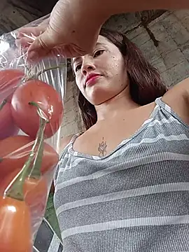 Snapshot of -Nicol chatting on 01.11.26 -Nicol online show from 01.11.26