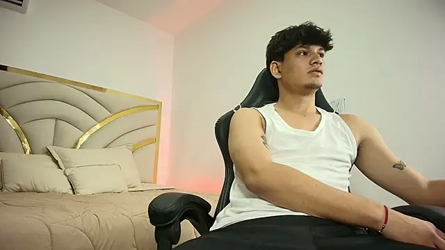 THIAGO FERRER online show from 07.24.26
