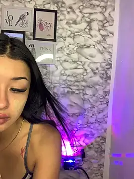 Miss karol online show from 12.18.25